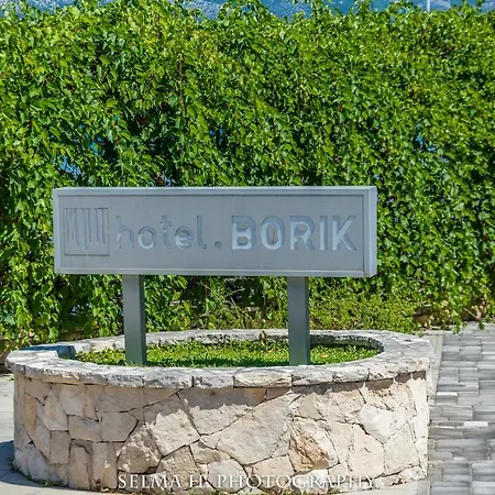 호텔 Borik 룸바르다